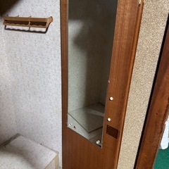 タンスお譲り致します。
の画像