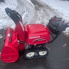 使用わずか1シーズンのホンダハイブリッド除雪機 HSS1170i-J 極美品の画像