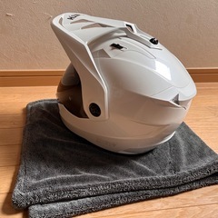 YX-6 ZENITH ヘルメットの画像