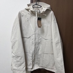 新品未使用 ノースフェイス マウンテンジャケット XXLの画像