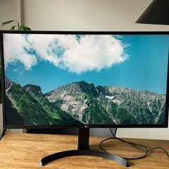LG 32UD59-B 32インチ 4K モニター（8年使用）の画像