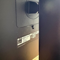 LG 32UD59-B 32インチ 4K モニター（8年使用）の画像