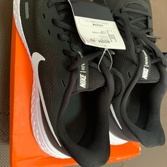 NIKE revolution5 　29センチの画像