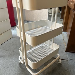 IKEA　３段ワゴン　ホワイトの画像