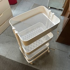 IKEA　３段ワゴン　ホワイトの画像