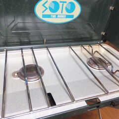 バーベキューセット SOTOツーバーナー マルチポータブルスタンド アルミツーバーナー用グリドル 中古です。の画像