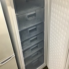 冷凍庫　アイリスオーヤマ　2020年製　175L     中古品の画像