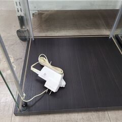 J1765【リユースのサカイ柏店】IKEA　イケア　ガラスコレクションケース　クリーニング済　の画像