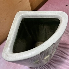 陶器　花瓶　傘立て　三角柱　レトロ　中古の画像