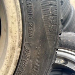 タイヤ4本セットの画像