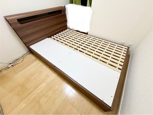 【2023年購入】ニトリ　ダブルベッドフレーム　ミドルブラウン