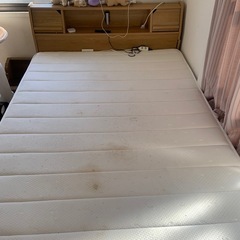ベッド　ダブルマットレスの画像