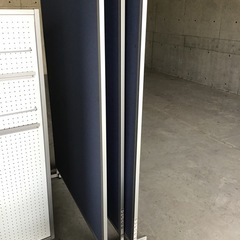 ※1台当たりの価格です　パーテーション　衝立　　間仕切り　中古品　在庫3台の画像