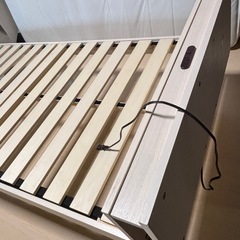 美品 シングルベッド　マットレスセットの画像