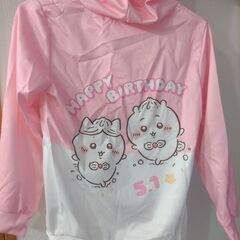 ちいかわパーカー白系の画像