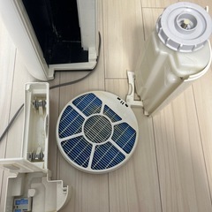 シャープ 加湿空気清浄機 KC-F40-Wの画像