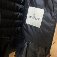 モンクレール　ダウンの画像
