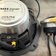 アルパイン　DLX-F17W 17センチ
スピーカーの画像