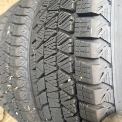 スタッドレスタイヤ４本セットの画像