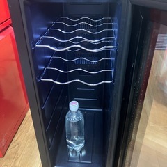 ワインセラーお譲りします(棚欠品等あり)の画像