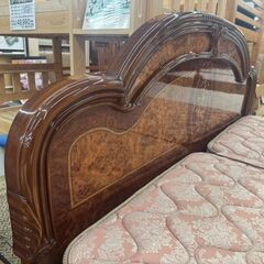 【愛品館八千代店】シーリー　ロココ調　クイーンベッド　モノグラム6000の画像