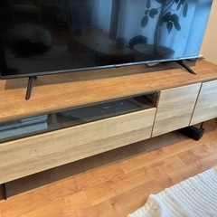 てれびだいテレビ台の画像