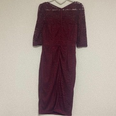 タイトドレスの画像