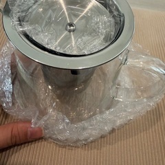 【未使用•未開封】ティーポットの画像