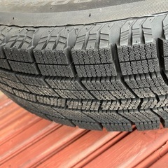 バリ山スタッドレスタイヤアルミホイール付
の画像