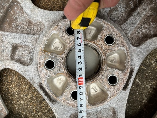 バリ山スタッドレスタイヤアルミホイール付