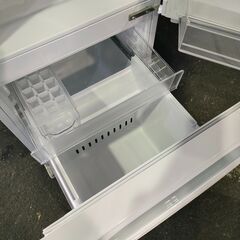 ジャングル×2和泉大型良品館  冷蔵庫　ヤマダ電気　YRZ-F15J　156L　2022年製　2ドア【R-188】の画像