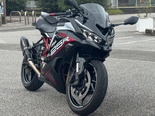 価格応談可能　即購入禁止 必ず現車確認後 kawsaki zx25r 2021