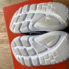 NIKE スニーカー　13cmの画像