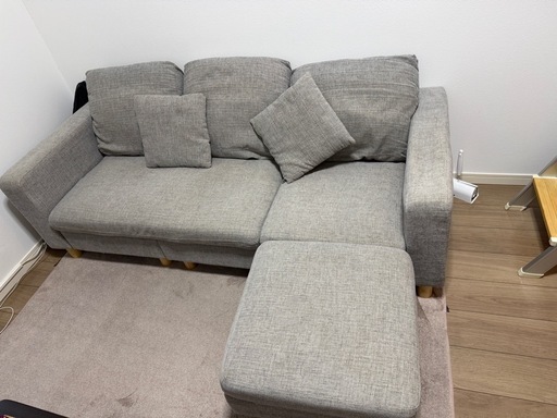 グレーソファ（オットマン付き）