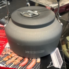 キャンプグッズ多数の画像