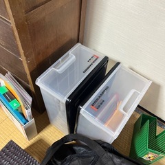 カラーボックス　収納色々の画像