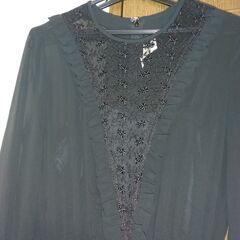 黒ワンピースの画像