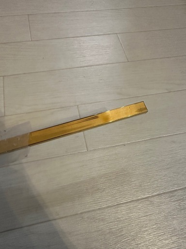 真鍮の見切り　大工　建築　DIY 真鍮見切り施工 - オカヤ工務店の工務店楽しい家作り | TikTok