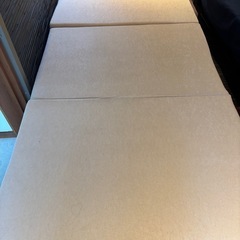 折りたたみベッドの画像