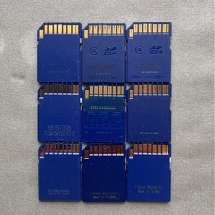 16GB SDカード 9枚セットの画像