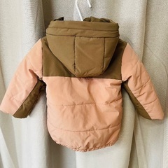 お話中【冬アウター】【90㌢】【厚手で暖かい】【美品】の画像