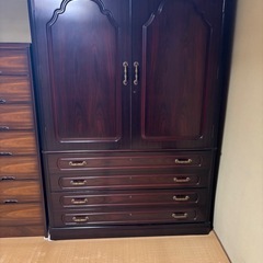 タンスや食器棚、好きな数だけの画像