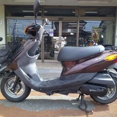 NO.5540　ＪＯＧ （ジョグ）ＳＡ３６Ｊ　水冷４サイクルエンジン　フューエルインジェクション車　前カゴ付き　ブラウンメタリック　☆彡の画像