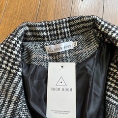 タグ付きろんぐこロングコートの画像