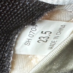 バトミントンシューズの画像