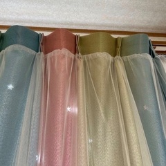 一体型 カーテン 遮光 レース 透かし彫り星 姫系 レインボー プリンセス 星空の画像