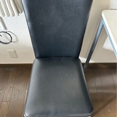 拡張式（伸長式）ダイニングテーブル　ホワイト＋椅子2脚セットの画像