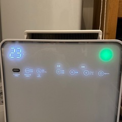 日立 空気清浄機　EP-MVG90 2022年製の画像