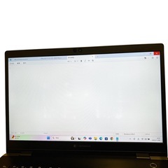 💻第10世代Core i7｜メモリ16GB｜SSD256GB｜バッテリー良好✨オフィス付 572の画像