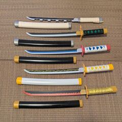 3本〜　鬼滅の刃　日輪刀風　おもちゃの刀の画像